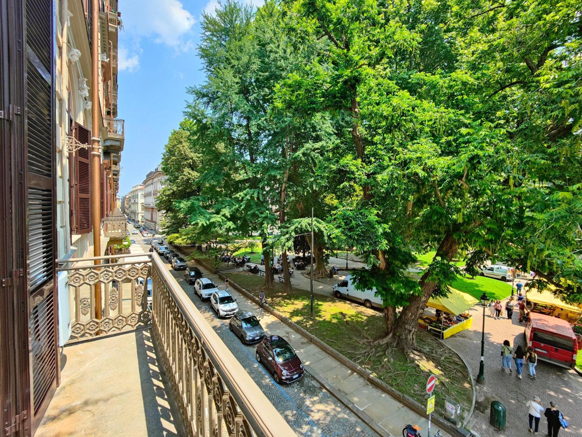 Hostdomus - La Marmora Suites Turin Luaran gambar