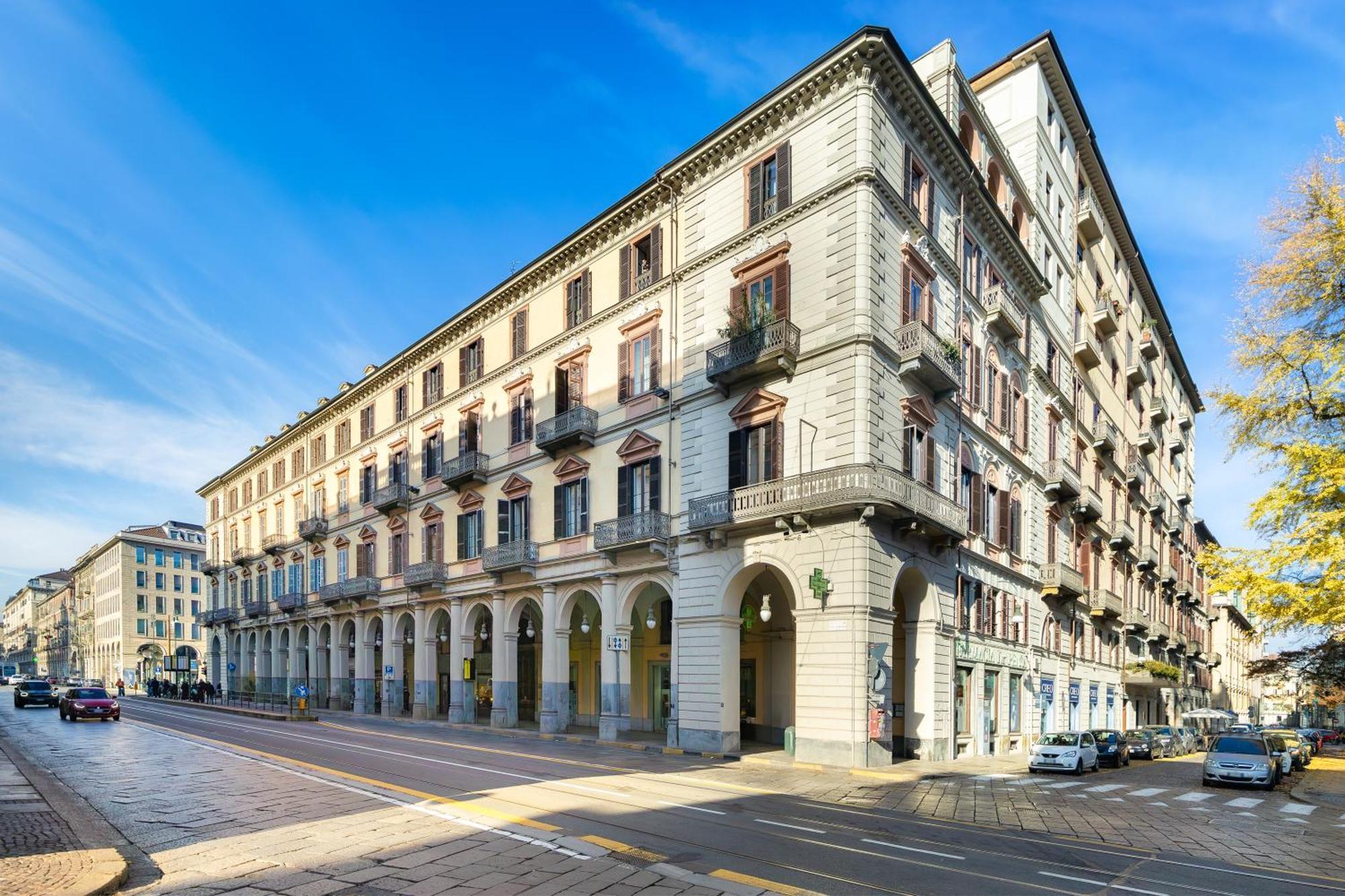 Hostdomus - La Marmora Suites Turin Luaran gambar